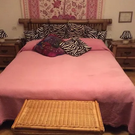 Sweet Dreams Bed & Breakfast *